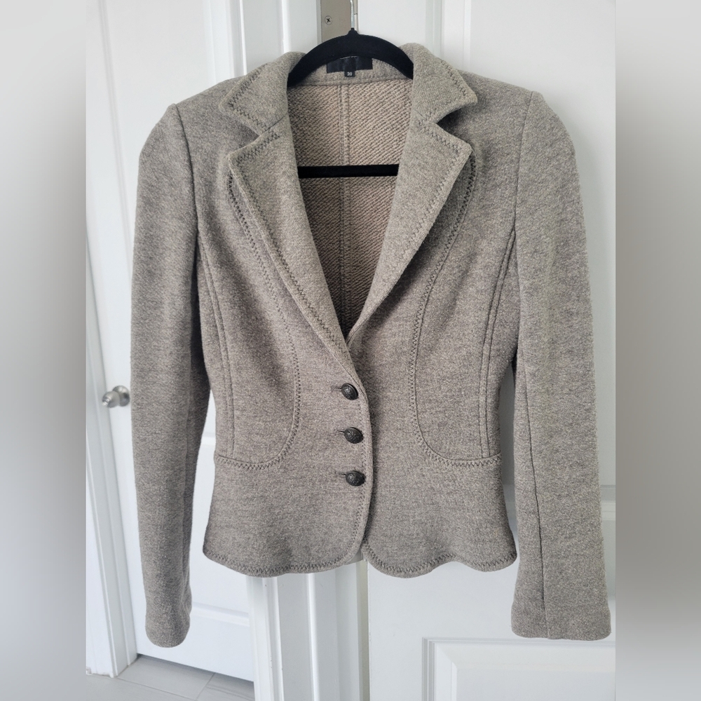FRAGILE  Jacket Size 38